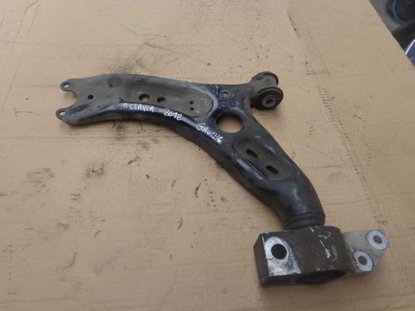 TRIANGLE AVANT GAUCHE SKODA OCTAVIA 2009-2013 - Vue 1